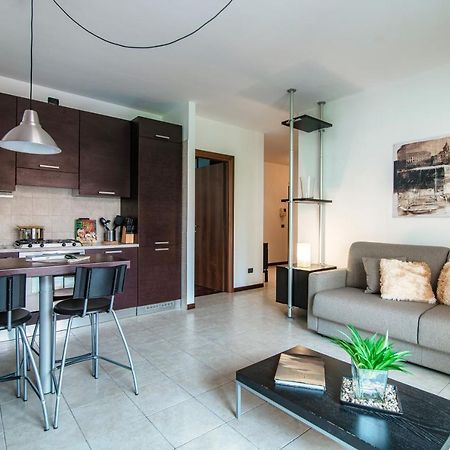 Joivy Splendid Flat W Terrace Near Lake コモ エクステリア 写真