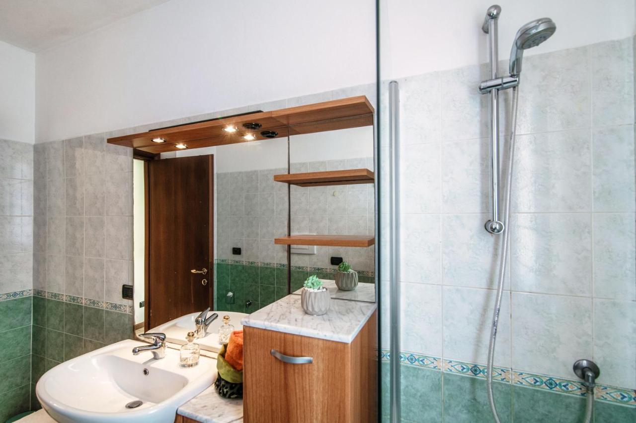 Joivy Splendid Flat W Terrace Near Lake コモ エクステリア 写真