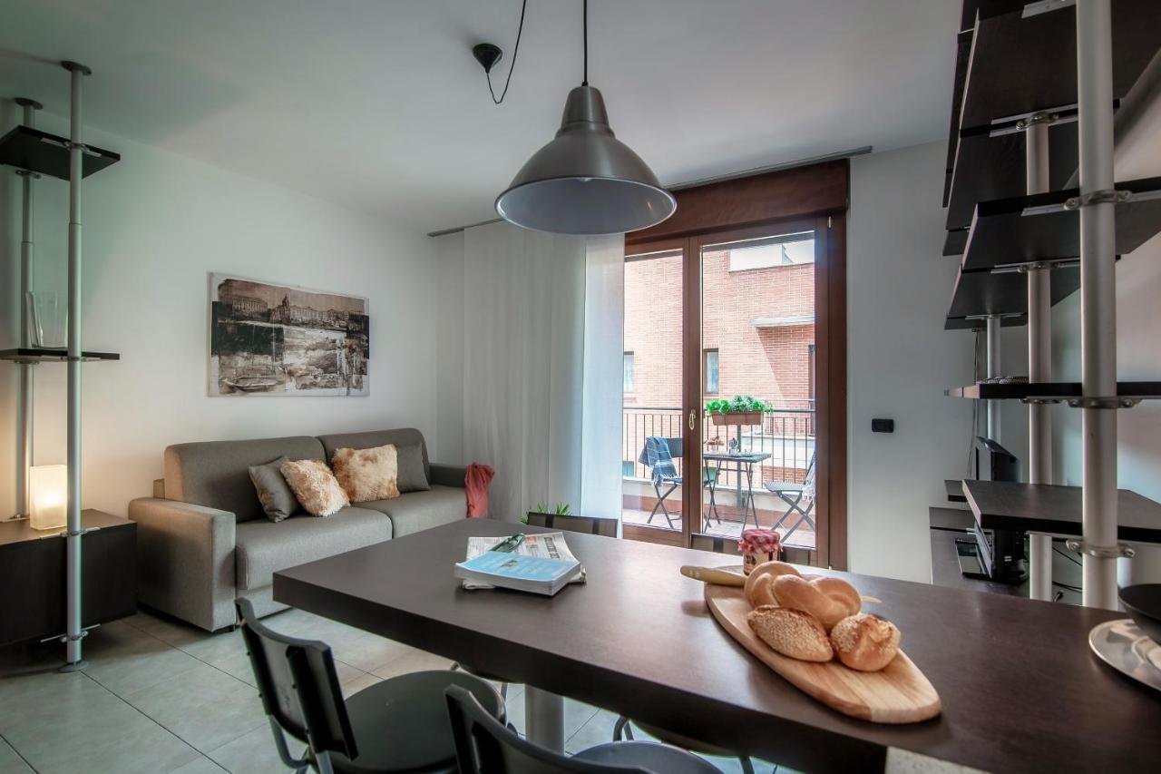 Joivy Splendid Flat W Terrace Near Lake コモ エクステリア 写真